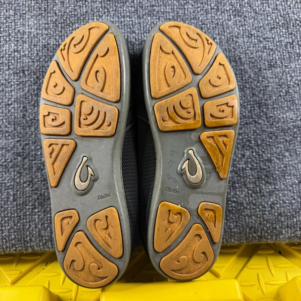 OluKai Nohea Mesh Grey Orange Slip On Shoes Mens 9 Drop-In Heel 10188-4242